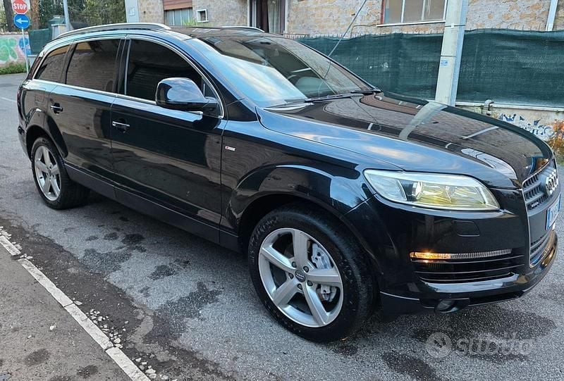 Usata Audi Q7 240 CV (176 kW) 2008 Nero SUV