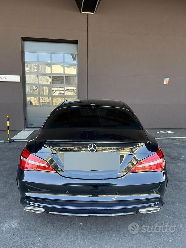 Usata Mercedes CLA180 Premium 2019 Nero Berlina