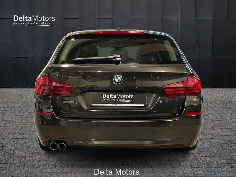 Usata BMW 525 Luxury Line 218 CV (160 kW) 2014 Grigio Station wagon