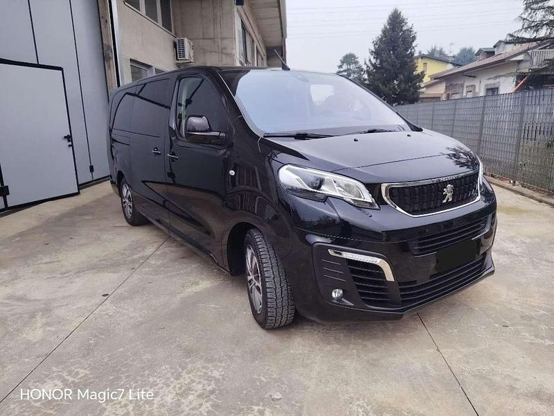 Usata Peugeot Traveller Business-Line 177 CV (130 kW) 2018 Nero Monovolume