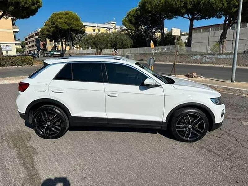 Bianco Usata 2019 VW T-Roc Style SUV | 24.600 € (Molto cara) - Immagine 1/3