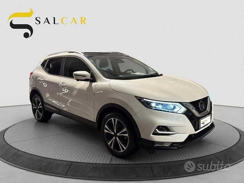 Usata Nissan Qashqai N-Connecta 116 CV (85 kW) 2020 Bianco SUV