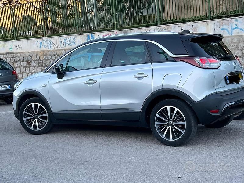 Usata Opel Crossland Eco 102 CV (75 kW) 2019 Grigio SUV