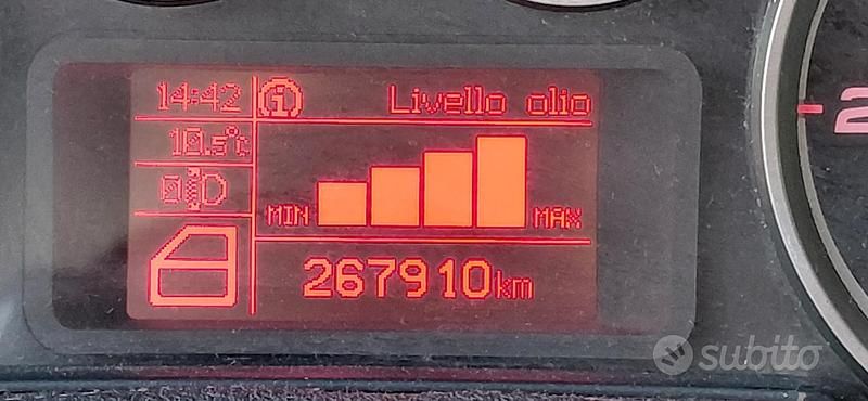 Usata Alfa Romeo MiTo Progression 140 CV (102 kW) 2010 Nero Utilitaria