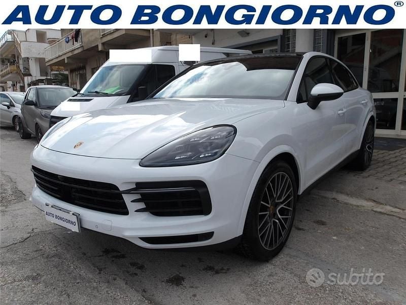 Usata Porsche Cayenne Coupe 339 CV (249 kW) 2019 Bianco Coupé