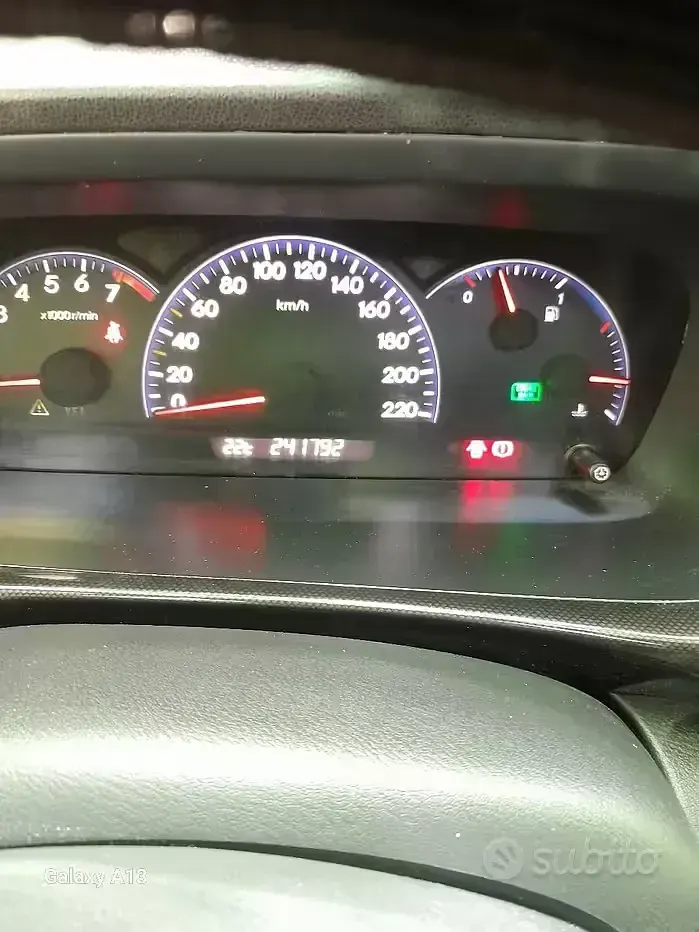 Usata Honda FR-V 140 CV (102 kW) 2008 Monovolume