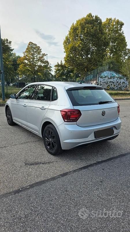 Usata VW Polo Comfortline 2021 Grigio Berlina