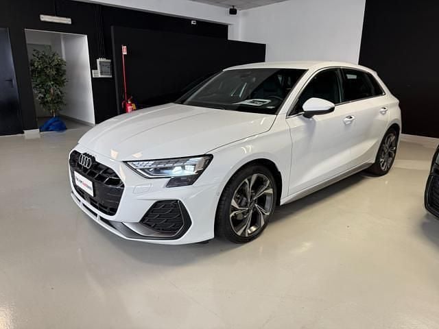Usata Audi A3 e-tron S-Line 150 CV (110 kW) 2024 Bianco Utilitaria