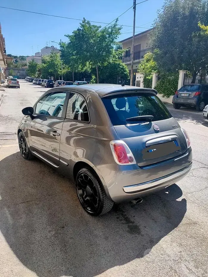 Usata Fiat 500 Lounge 86 CV (63 kW) 2012 Grigio Berlina