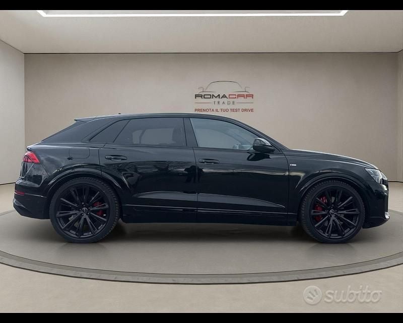 Usata Audi Q8 S-Line 286 CV (210 kW) 2025 Nero SUV