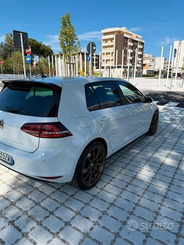 Usata VW Golf VII GTD 216 CV (158 kW) 2015 Bianco Utilitaria
