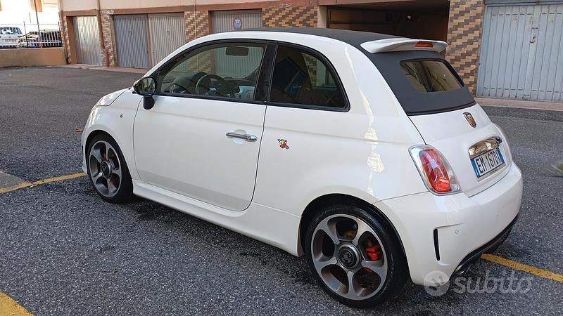 Usata Abarth 500C Esseesse 100 CV (73 kW) 2012 Cabrio