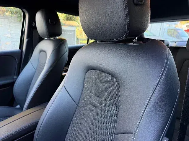 Usata Mercedes GLA180 136 CV (100 kW) 2023 Nero SUV