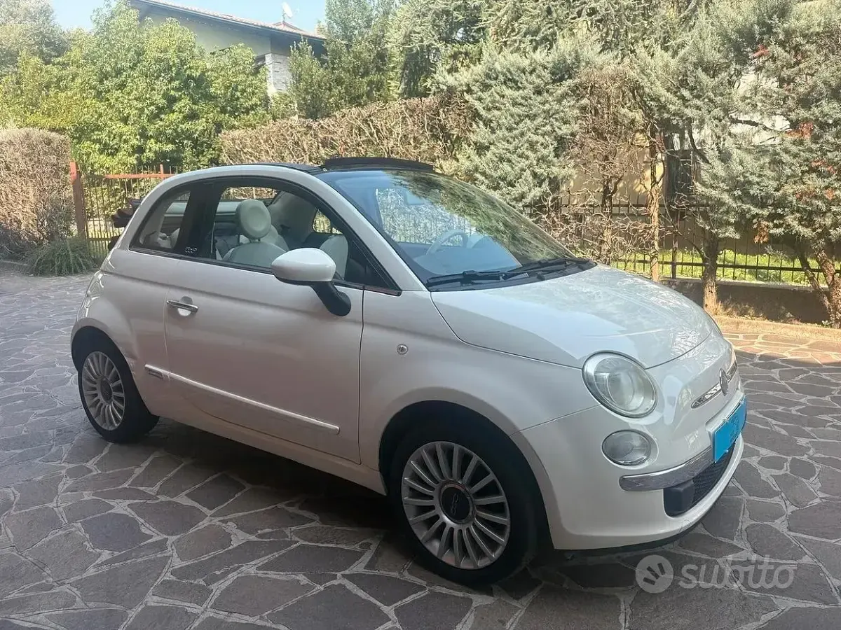 Usata Fiat 500C Lounge 69 CV (50 kW) 2012 Bianco Cabrio