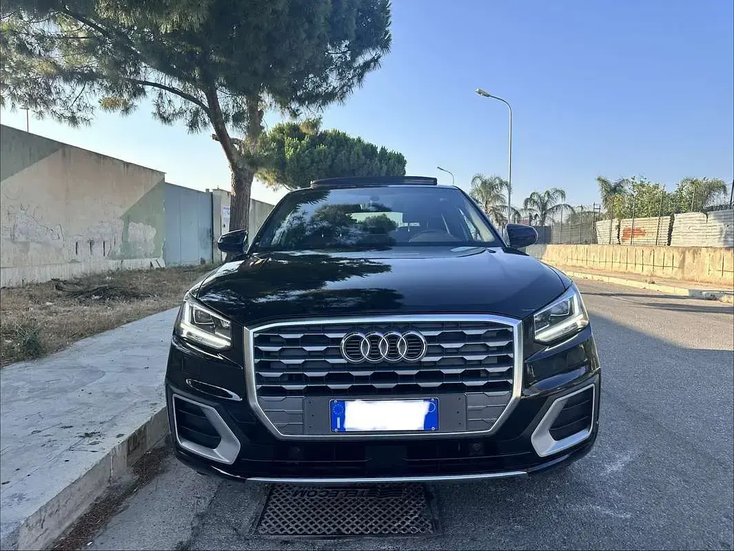 Usata Audi Q2 Sport 116 CV (85 kW) 2017 Nero SUV