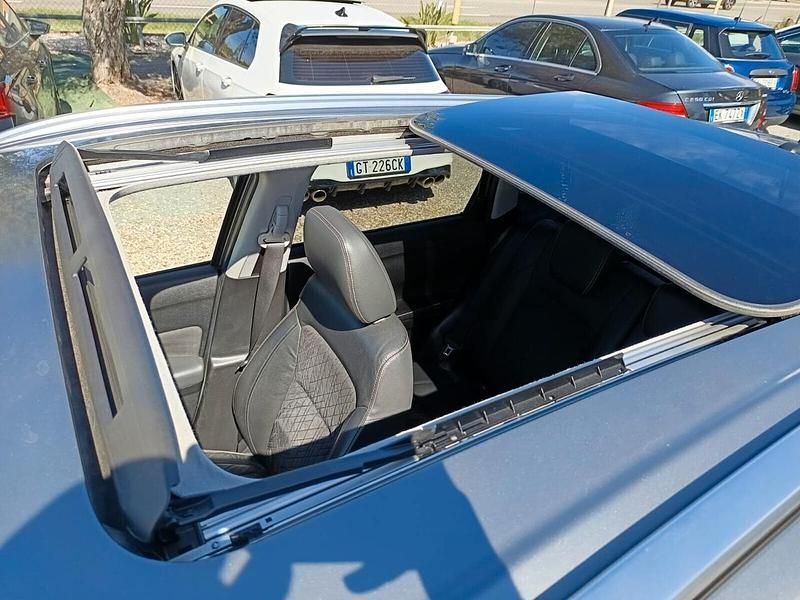 Usata Suzuki Vitara 140 CV (102 kW) 2019 Grigio SUV