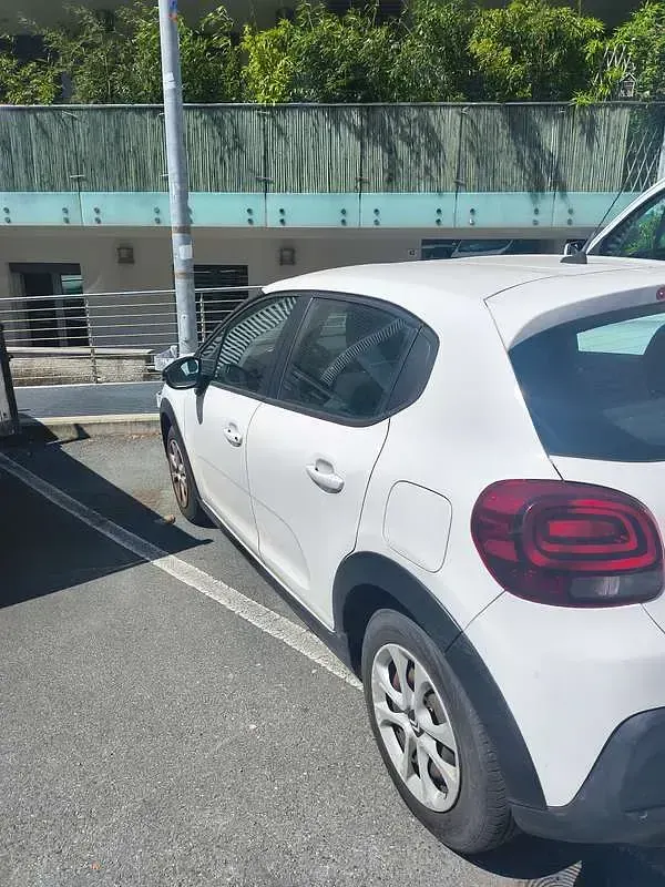 Usata Citroën C3 Shine 99 CV (72 kW) 2018 Bianco Utilitaria