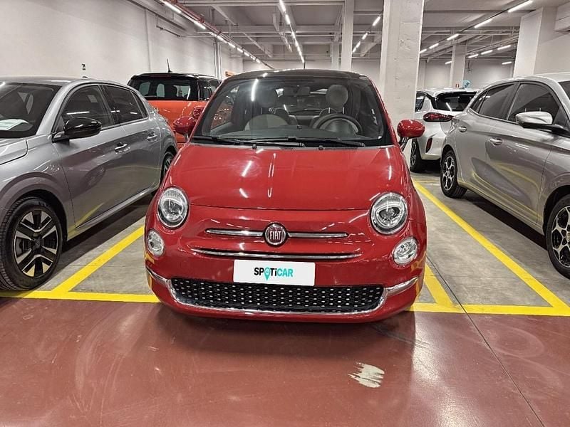 Usata Fiat 500 Dolcevita 70 CV (51 kW) 2022 Rosso Utilitaria
