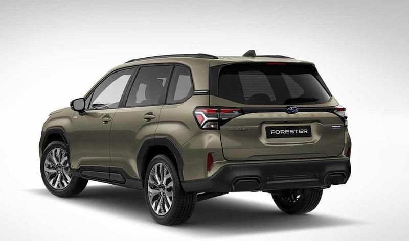 Nuova Subaru Forester Style 136 CV (100 kW) 2025 Verde SUV