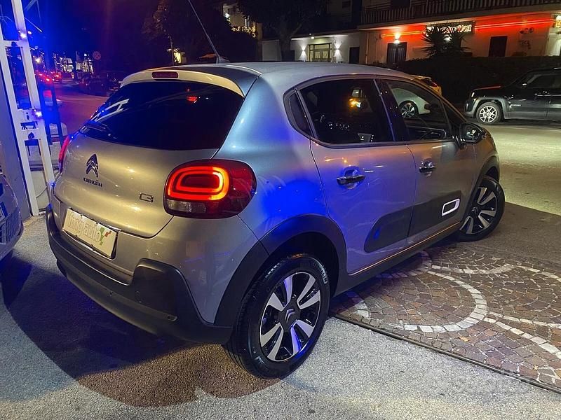Usata Citroën C3 PureTech 110 CV (80 kW) 2024 Grigio Berlina