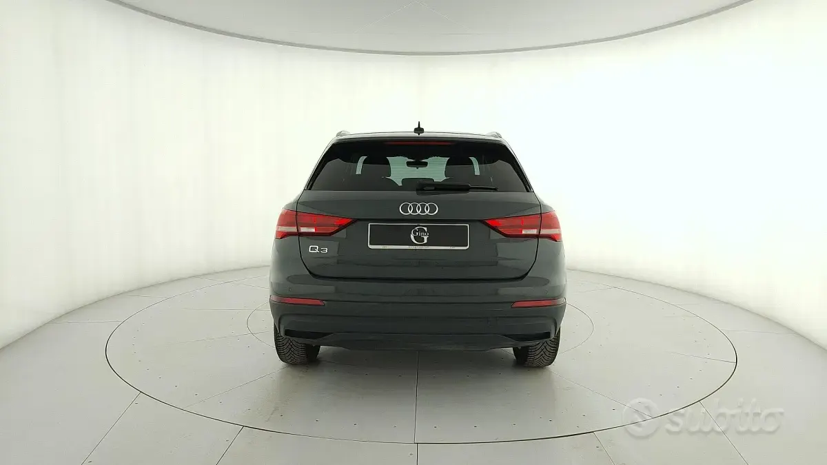 Gebraucht Audi Q3 Sportback 150 PS (110 kW) 2022 Grau SUV