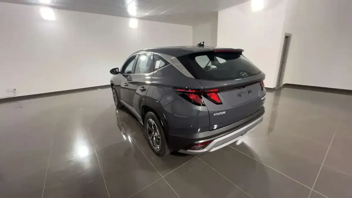 Nuova Hyundai Tucson 136 CV (100 kW) 2026 Grigio SUV