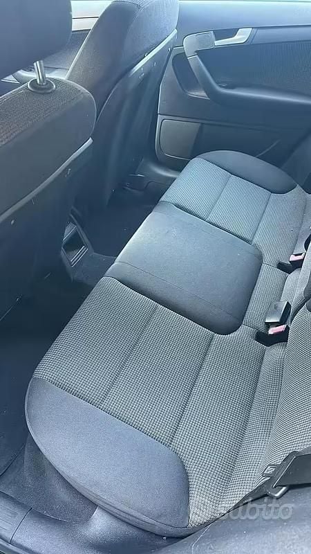 Usata Audi A3 104 CV (76 kW) 2005 Blu Utilitaria