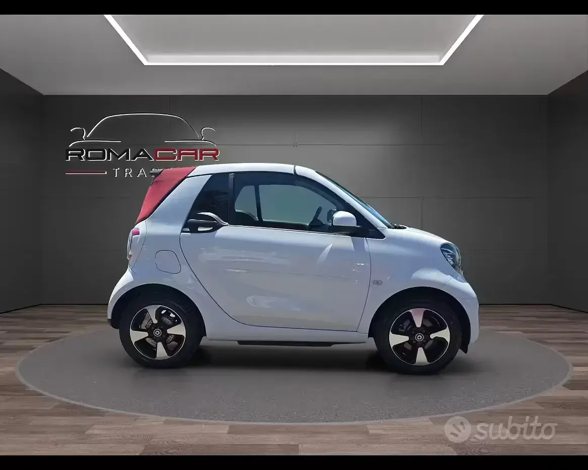 Usata Smart ForTwo Electric Drive Pulse 41 kW (56 CV) 2022 Bianco Cabrio