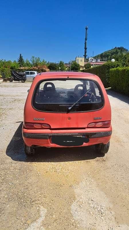 Usata Fiat 600 54 CV (39 kW) 2011 Utilitaria