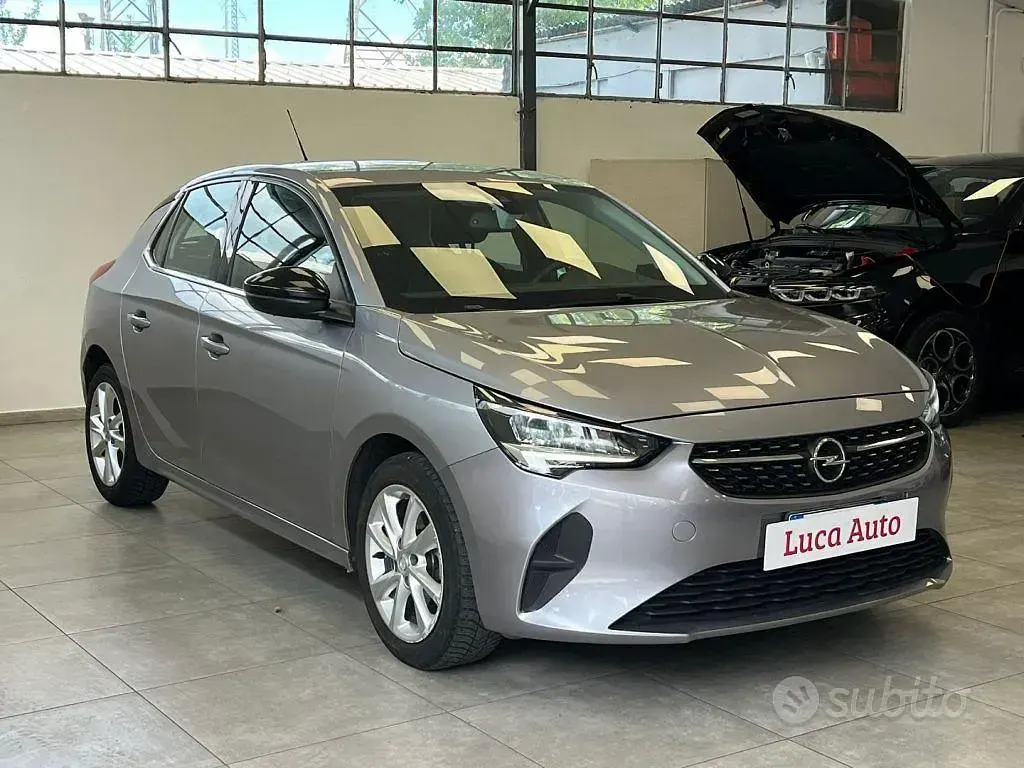Usata Opel Corsa Elegance 75 CV (55 kW) 2021 Grigio Utilitaria