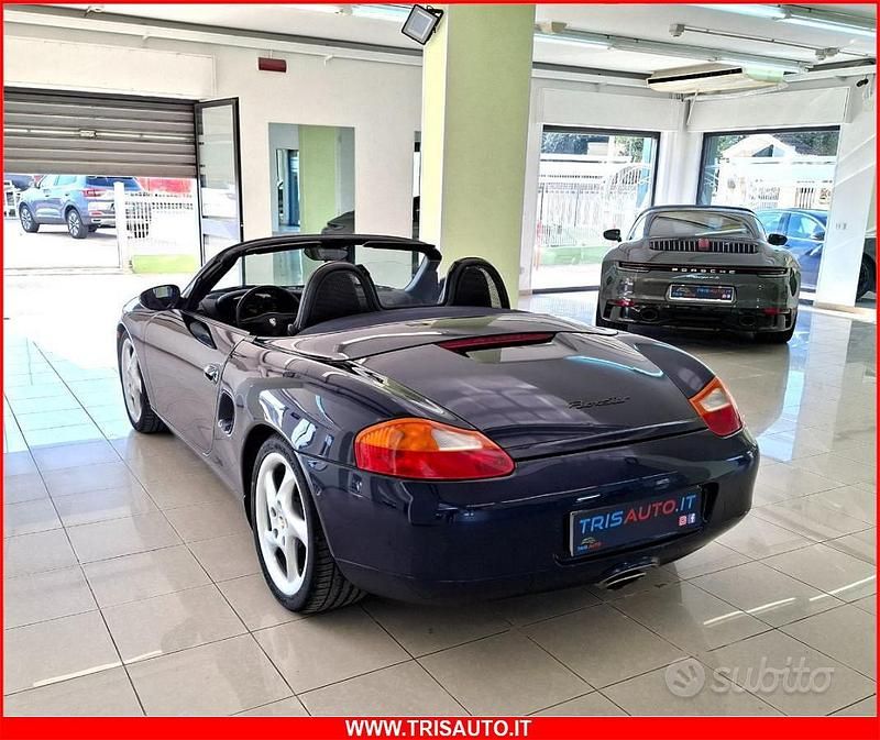 Usata Porsche Boxster 223 CV (164 kW) 2002 Blu Cabrio