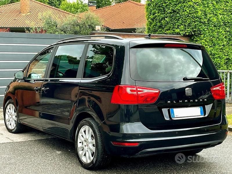 Usata Seat Alhambra 140 CV (102 kW) 2014 Nero Monovolume