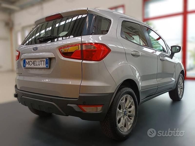Usado Ford Ecosport 95 HP (69 kW) 2017 Cinzento SUV