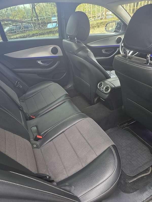 Usata Mercedes E200 160 CV (117 kW) 2019 Nero Berlina