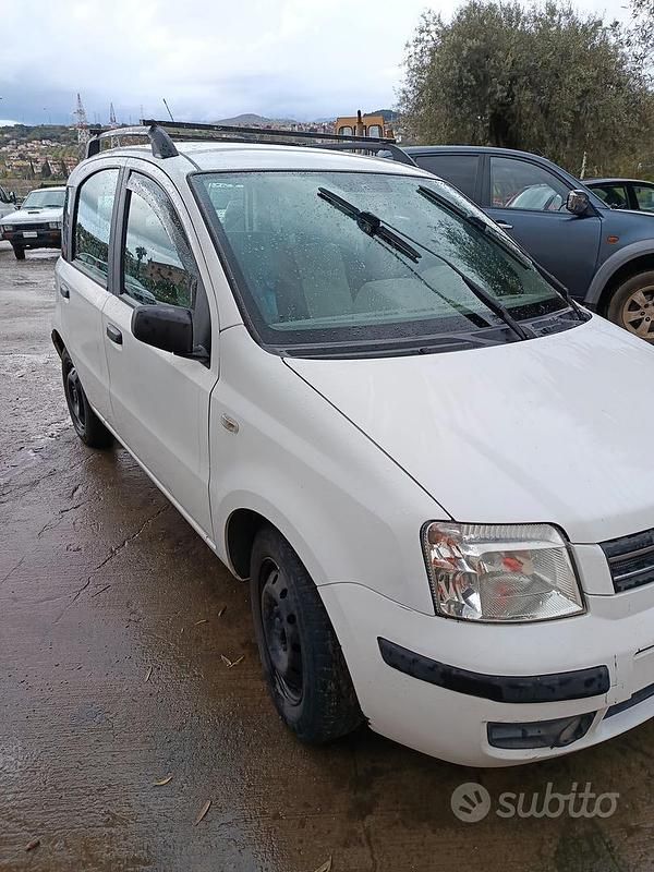 Usata Fiat Panda 70 CV (51 kW) 2003 Utilitaria