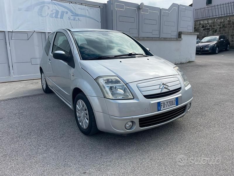 Usata Citroën C2 Exclusive 60 CV (44 kW) 2007 Grigio Utilitaria
