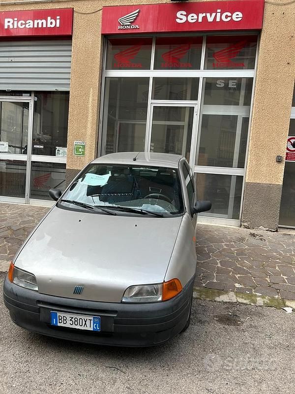 Usata Fiat Punto 1999 Grigio Berlina