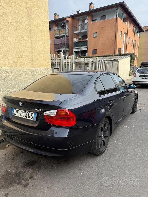 Usata BMW 318 Comfort Edition 143 CV (105 kW) 2007 Berlina