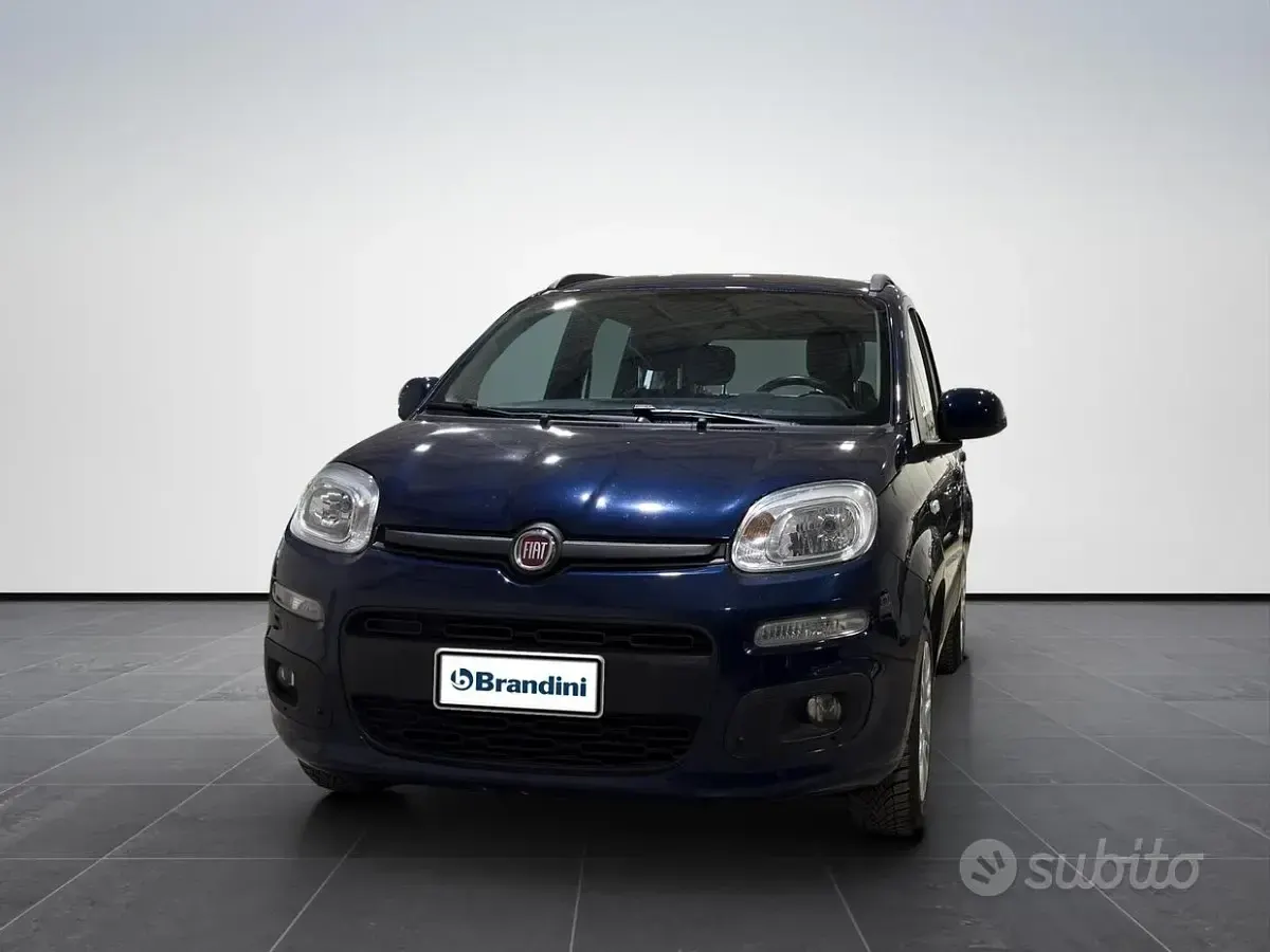 Begagnad Fiat Panda Easy 69 HK (50 kW) 2019 Halvkombi
