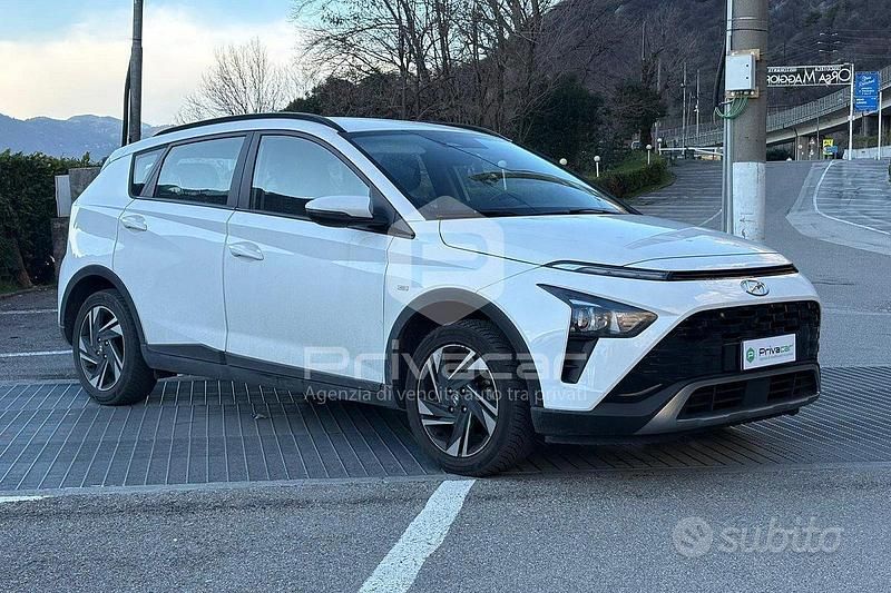 Usata Hyundai Bayon 99 CV (72 kW) 2022 Bianco SUV