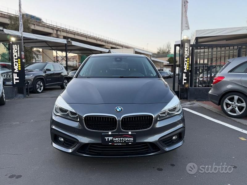 Usata BMW 218 Active Tourer 150 CV (110 kW) 2016 Grigio Monovolume