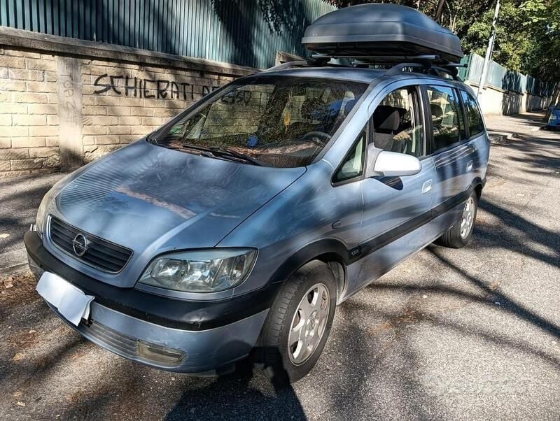 Usata Opel Zafira 116 CV (85 kW) 2000 Grigio Monovolume