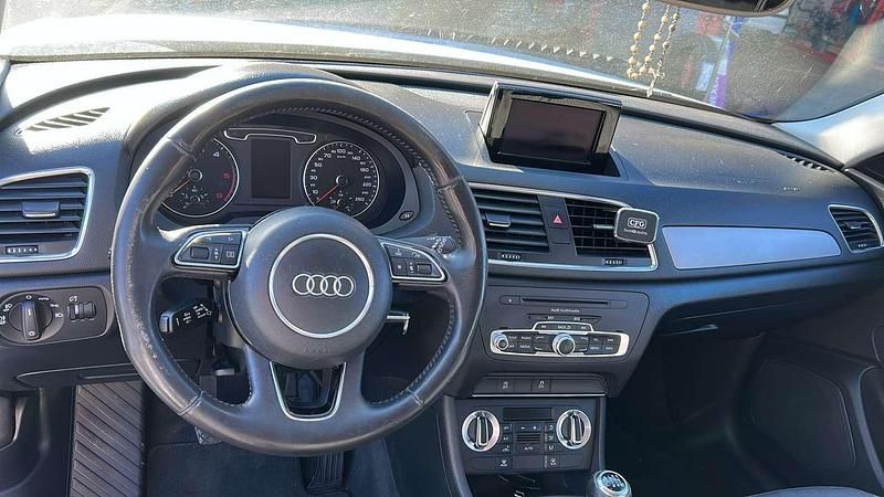 Usata Audi Q3 Business 140 CV (102 kW) 2014 Bianco SUV