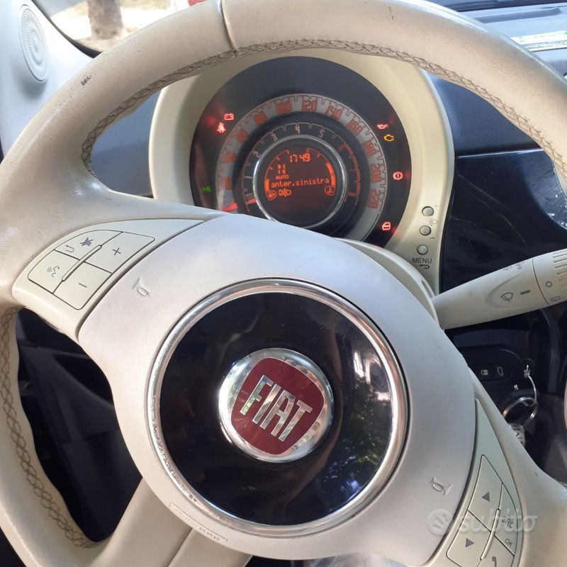Usata Fiat 500 Lounge 85 CV (62 kW) 2014 Blu Utilitaria