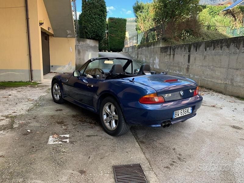 Usata BMW Z3 170 CV (125 kW) 2001 Blu Cabrio