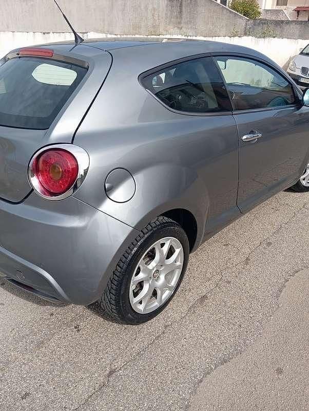 Second-hand Alfa Romeo MiTo Distinctive 120 CP (88 kW) 2011 Hatchback