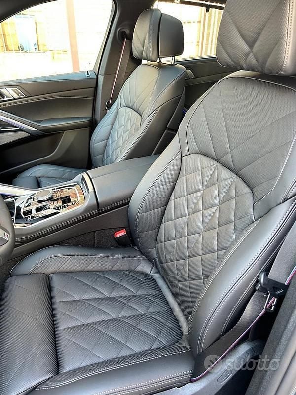 Usata BMW X6 2025 Grigio SUV