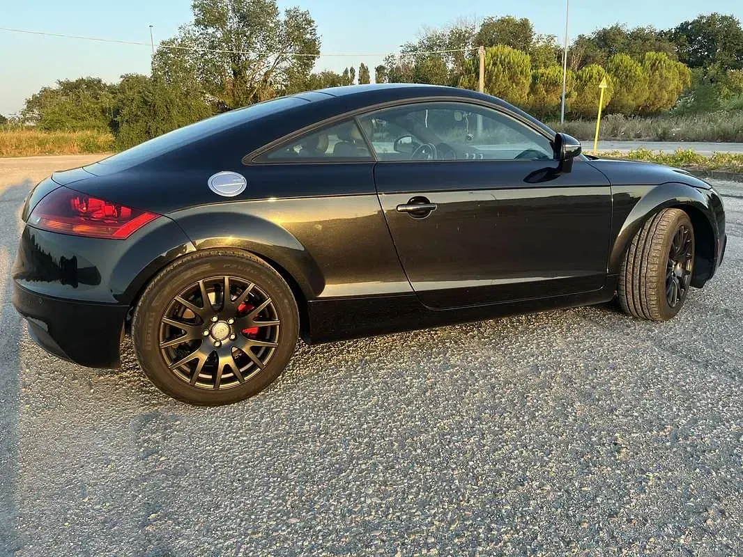 Second-hand Audi TT 160 CP (117 kW) 2011 Coupe