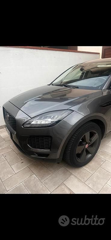 Grigio Usata 2019 Jaguar E-Pace SUV | 21.000 € (Cara) - Immagine 1/4