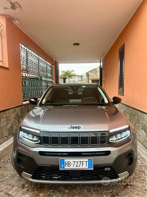 Usata Jeep Avenger Altitude 101 CV (74 kW) 2024 Grigio SUV